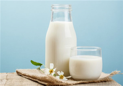 德文郡花园开发豌豆蛋白牛奶，并于今年夏天推出