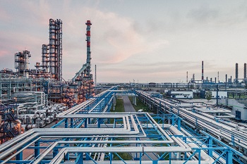 俄罗斯天然气工业股份公司Neft鄂木斯克炼油厂升级其技术基础设施